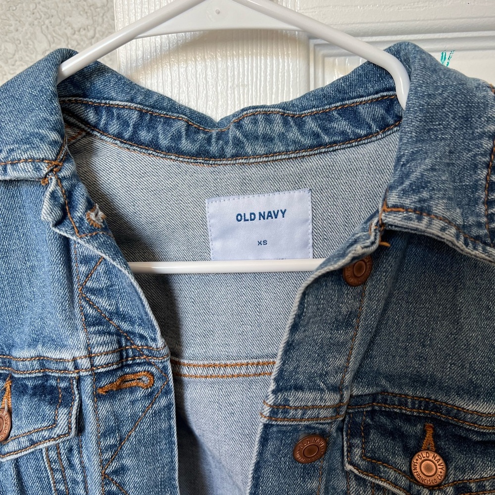 Jean jacket - Picture 2 of 3
